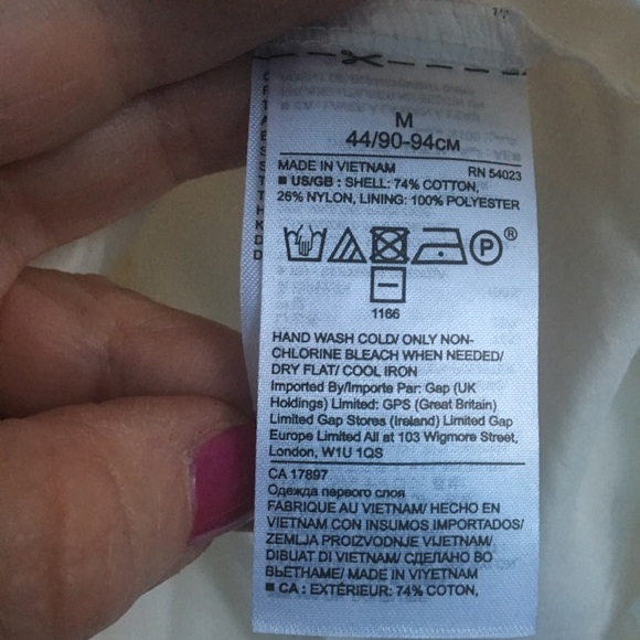 BANANA REPUBLIC EYELET LACE TOP - Picture 4 of 7